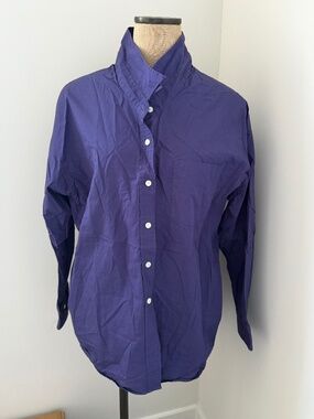 Aritzia Wilfred Free Button Down Size M